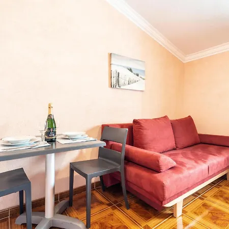 Apartamento Awesome In With Wi-fi