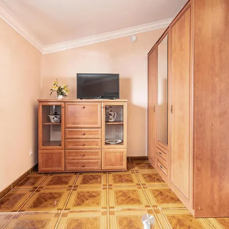 Front In With Wifi Apartment